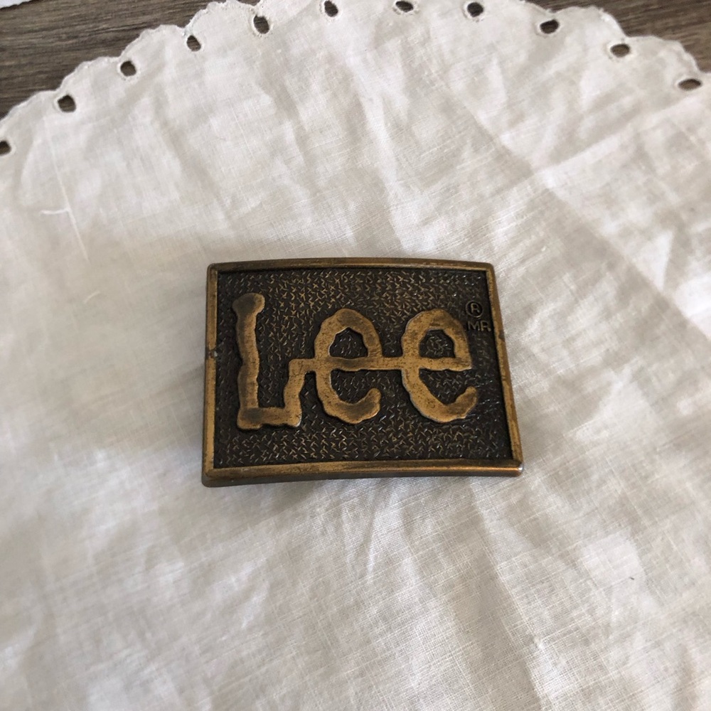 Vtg Lee Brass Tone Logo Belt Buckle